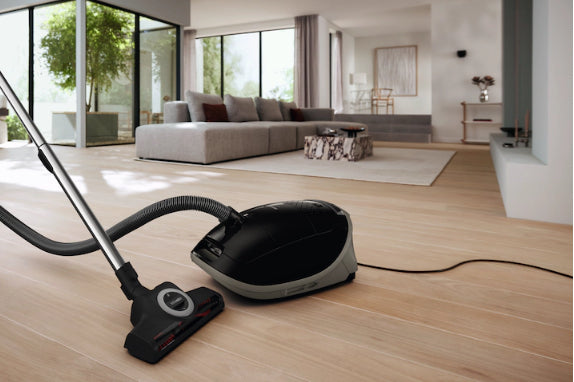 MIELE GUARD M1 CAT AND DOG VACUUM CLEANER - OBSIDIAN BLACK - 41VZE033CDN