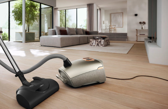 MIELE GUARD L1 ELECTRO VACUUM CLEANER - TITANIUM PEARLFINISH - 41UFE036CDN