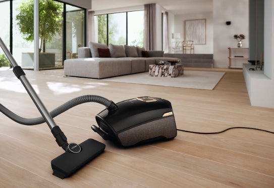 MIELE GUARD L1 ALLFLOOR VACUUM CLEANER- OBSIDIAN BLACK - 41USE038CDN